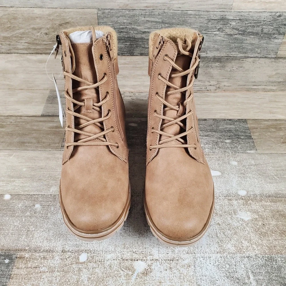 Cliffs by White Mountain Kelsie Womens Bootie Sz 9.5 M Natural Hiking Ankle Boot